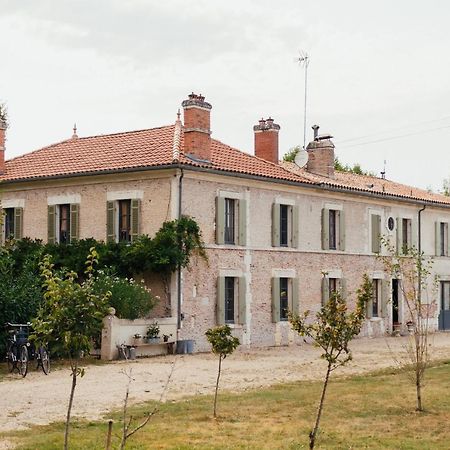 Villa 2 Pas Sages La Roche-Chalais Eksteriør bilde